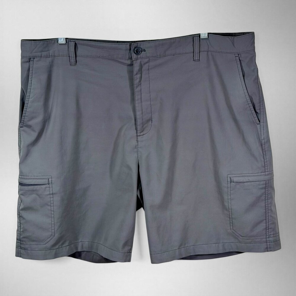 Chaps Golf Gray Shorts Mens Size 42 Stretch Performance 9” Inseam